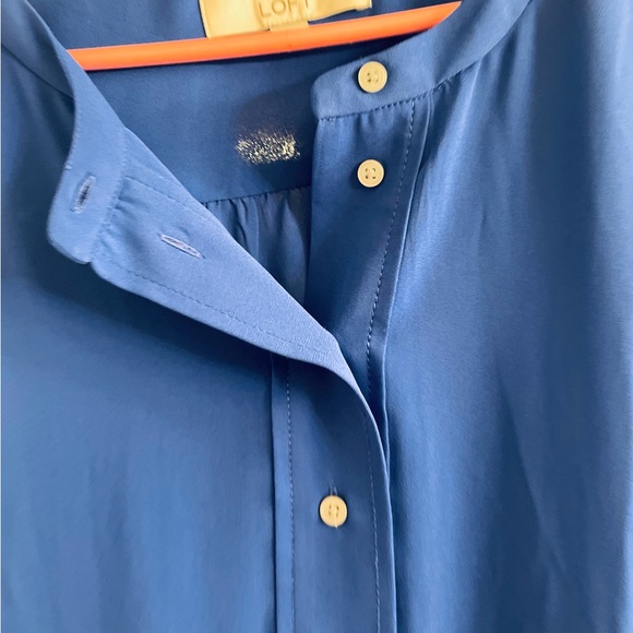 Loft Beautiful Blue Long-Sleeved Blouse Size XL - Picture 6 of 6